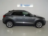 Usado VW T-Roc Life 115 CV (84 kW) 2025 Gris / plata SUV