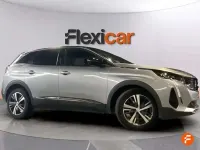 Usado Peugeot 3008 Allure 131 CV (96 kW) 2023 Gris SUV