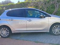 Usado Peugeot 208 Style 82 CV (60 kW) 2017 Gris / plata Utilitario