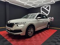 Usado Skoda Kamiq Ambition 110 CV (80 kW) 2021 Blanco SUV