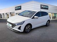 Usado Hyundai i20 80 CV (58 kW) 2024 Blanco Utilitario