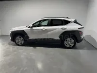 Usado Hyundai Kona 120 CV (88 kW) 2024 Blanco SUV
