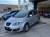 Usado Seat Altea XL Style 105 CV (77 kW) 2013 Gris / plata Monovolumen