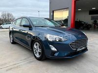 Usado Ford Focus Trend 120 CV (88 kW) 2021 Azul Familiar