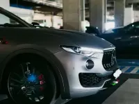 Usado Maserati Levante 430 CV (316 kW) 2018 Gris SUV