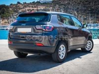 Usado Jeep Compass Sport 140 CV (102 kW) 2019 Gris / plata SUV