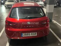 Usado Seat Leon Reference 110 CV (80 kW) 2018 Rojo Berlina