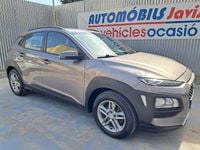 Usado Hyundai Kona 120 CV (88 kW) 2018 Gris / plata SUV