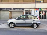 Usado Ford Fusion Trend 80 CV (58 kW) 2006 Azul Utilitario