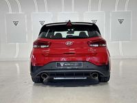 Usado Hyundai i30 250 CV (183 kW) 2023 Rojo Utilitario