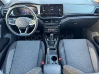 Usado VW T-Cross 115 CV (84 kW) 2025 Gris plata SUV