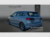 Usado Mercedes B200 150 CV (110 kW) 2025 Gris Monovolumen