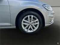Usado VW Golf VII Advance 150 CV (110 kW) 2020 Gris / plata Berlina