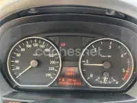 Usado BMW 118 122 CV (89 kW) 2005 Negro Utilitario