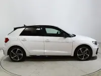 Usado Audi A1 Black Edition 116 CV (85 kW) 2025 Blanco SUV