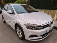 Usado VW Polo Advance 95 CV (69 kW) 2020 Gris / plata Utilitario