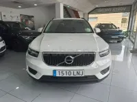 Usado Volvo XC40 Momentum 163 CV (119 kW) 2021 Blanco SUV