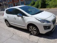 Usado Peugeot 3008 Style 130 CV (95 kW) 2016 Blanco Berlina