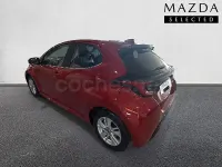 Usado Mazda 2 Comfort 116 CV (85 kW) 2022 Granate Berlina