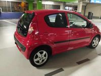 usado Peugeot 107 1.0i Urban Move