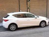Usado Seat Leon Style 115 CV (84 kW) 2022 Blanco Berlina