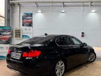 Usado BMW 525 Comfort Edition 218 CV (160 kW) 2013 Negro Berlina