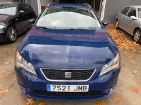 Usado Seat Leon ST Style 110 CV (80 kW) 2016 Azul Familiar