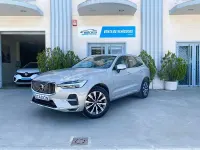 Usado Volvo XC60 197 CV (144 kW) 2022 Gris / plata SUV