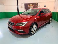 Usado Seat Leon FR 130 CV (95 kW) 2019 Granate Familiar