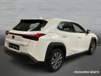 Usado Lexus UX 150 kW (204 CV) 2022 Blanco SUV