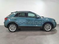 Usado VW T-Roc Life 110 CV (80 kW) 2024 Gris / plata SUV