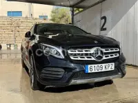 Usado Mercedes GLA200 136 CV (100 kW) 2019 Negro SUV