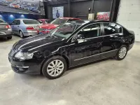 Usado VW Passat Highline 160 CV (117 kW) 2008 Negro Familiar