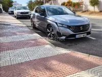 Usado Peugeot 308 Allure 180 CV (132 kW) 2022 Gris / plata Berlina