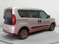 Usado Fiat Doblò Trekking 120 CV (88 kW) 2022 Monovolumen