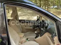 Usado Kia Carens 140 CV (102 kW) 2007 Negro Monovolumen