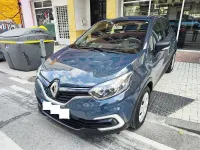 Usado Renault Captur Life 90 CV (66 kW) 2019 Gris / plata SUV