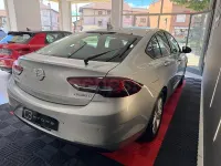 Usado Opel Insignia Business 136 CV (100 kW) 2018 Gris / plata Berlina