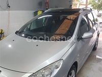 Usado Peugeot 307 110 CV (80 kW) 2008 Gris / plata Familiar