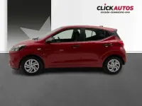Usado Hyundai i10 67 CV (49 kW) 2026 Rojo Utilitario