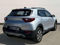 Usado Kia Stonic 101 CV (74 kW) 2025 Plateado SUV