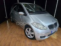 Usado Mercedes A180 Avantgarde 109 CV (80 kW) 2008 Gris / plata Monovolumen