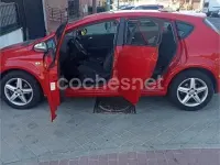 Usado Seat Leon Copa 105 CV (77 kW) 2011 Rojo Utilitario