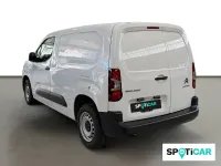 Usado Citroën Berlingo 100 CV (73 kW) 2023 Blanco Monovolumen