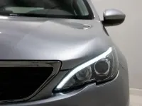 Usado Peugeot 308 Active 100 CV (73 kW) 2020 Otro Berlina
