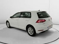 Usado VW Golf VII 115 CV (84 kW) 2019 Blanco Berlina