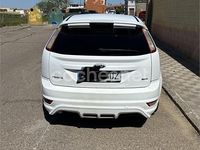Usado Ford Focus Trend 115 CV (84 kW) 2008 Blanco Berlina