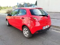 Käytetty Mazda 2 75 HP (55 kW) 2013 Punainen Viistoperä