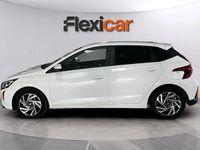 Usado Hyundai i20 101 CV (74 kW) 2024 Blanco Berlina
