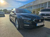 Usado Seat Leon Style 110 CV (80 kW) 2024 Negro Berlina